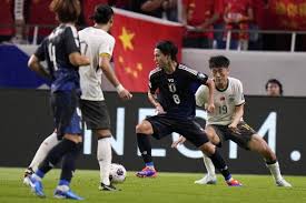 c7c7.app：体育中超：何小珂首秀 山东泰山队主场0-0闷平武汉三镇队